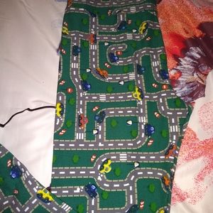 Lularoe OS car and streets leggings